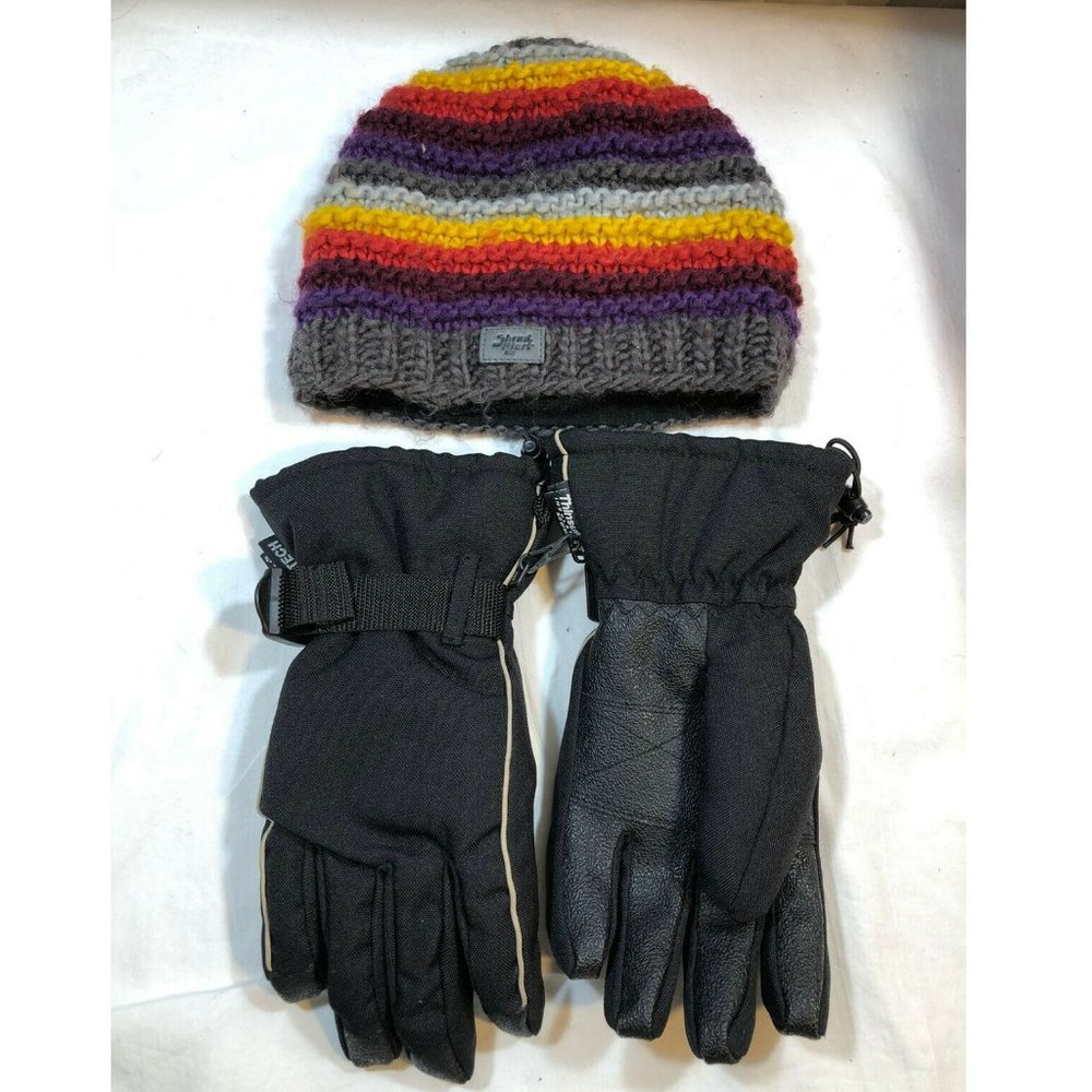 Thinsulate Ski Gloves & Shred Alert Knitted Hat Set